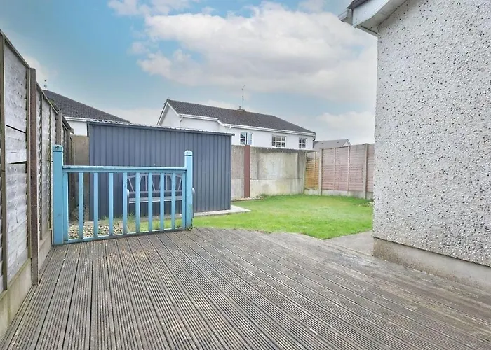 Master Bedroom With En-suite